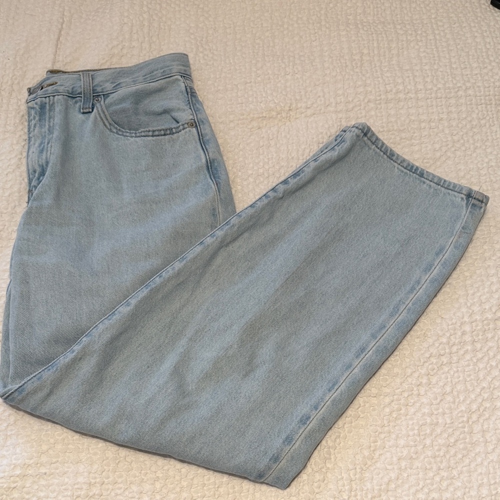 Levi’s Light Wash Baggy Dad Jeans Size 25